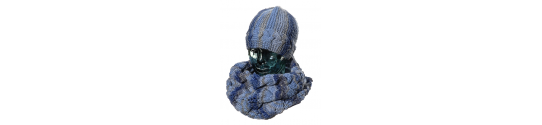 accessoires femme faits main, bonnets, châles, bandeaux de tête, écharpes, tours de cou en mohair, laine